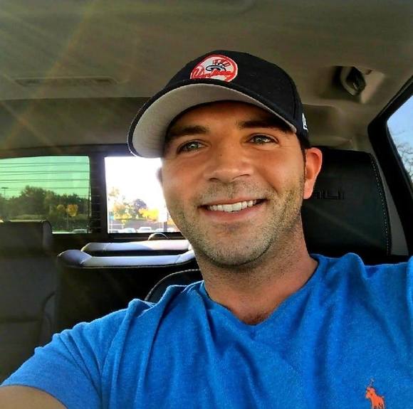 Meet your Posher, Mark - Picture 1 of 1